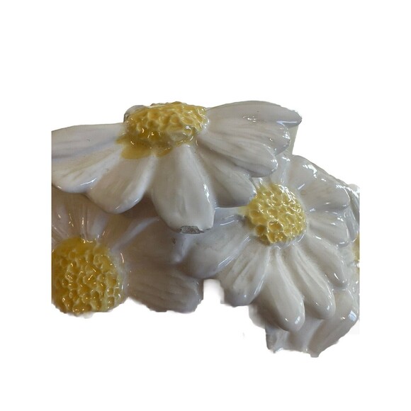 Vintage 90’s Basket Weave Daisies On Top Canister Storage Jar - Picture 5 of 7